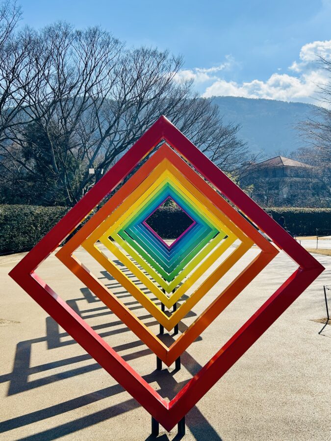 彫刻の森美術館『宇宙的色彩空間』松原成夫